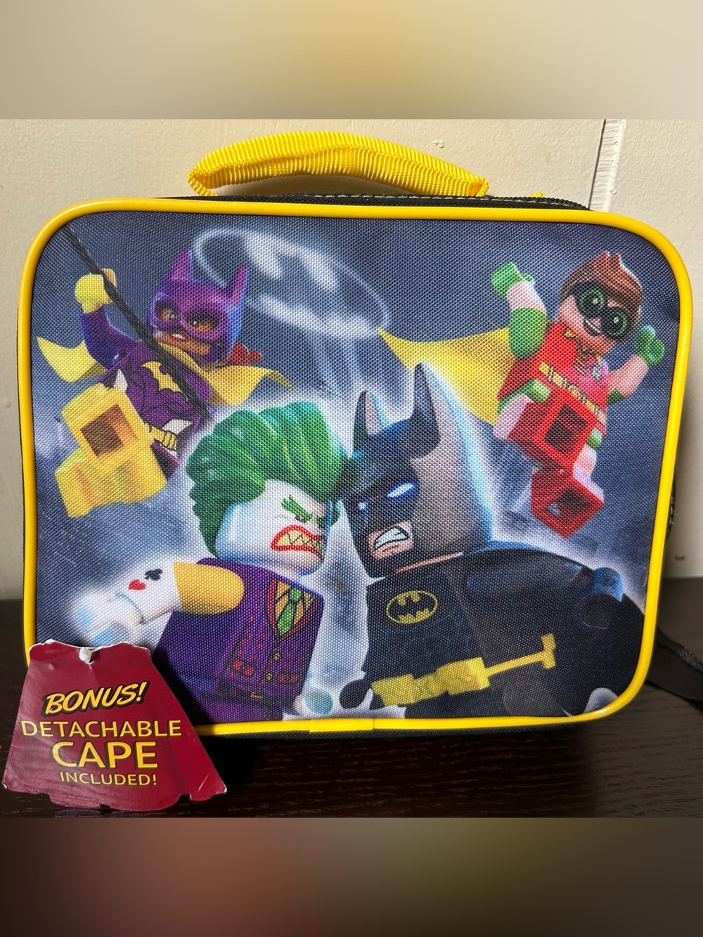Lego The Batman Movie Lunch Box + Detachable Cape NEW READ